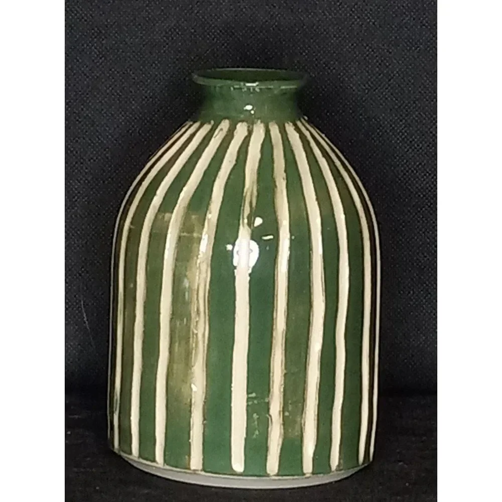 Ribbed‎ Green and White Studio Pottery Vase Pot Signed by Artist RH